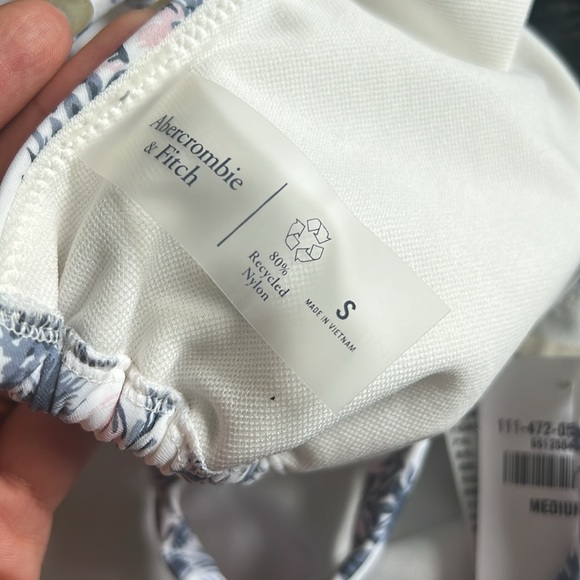 2 piece bathing suit / swimsuit - Picture 5 of 12